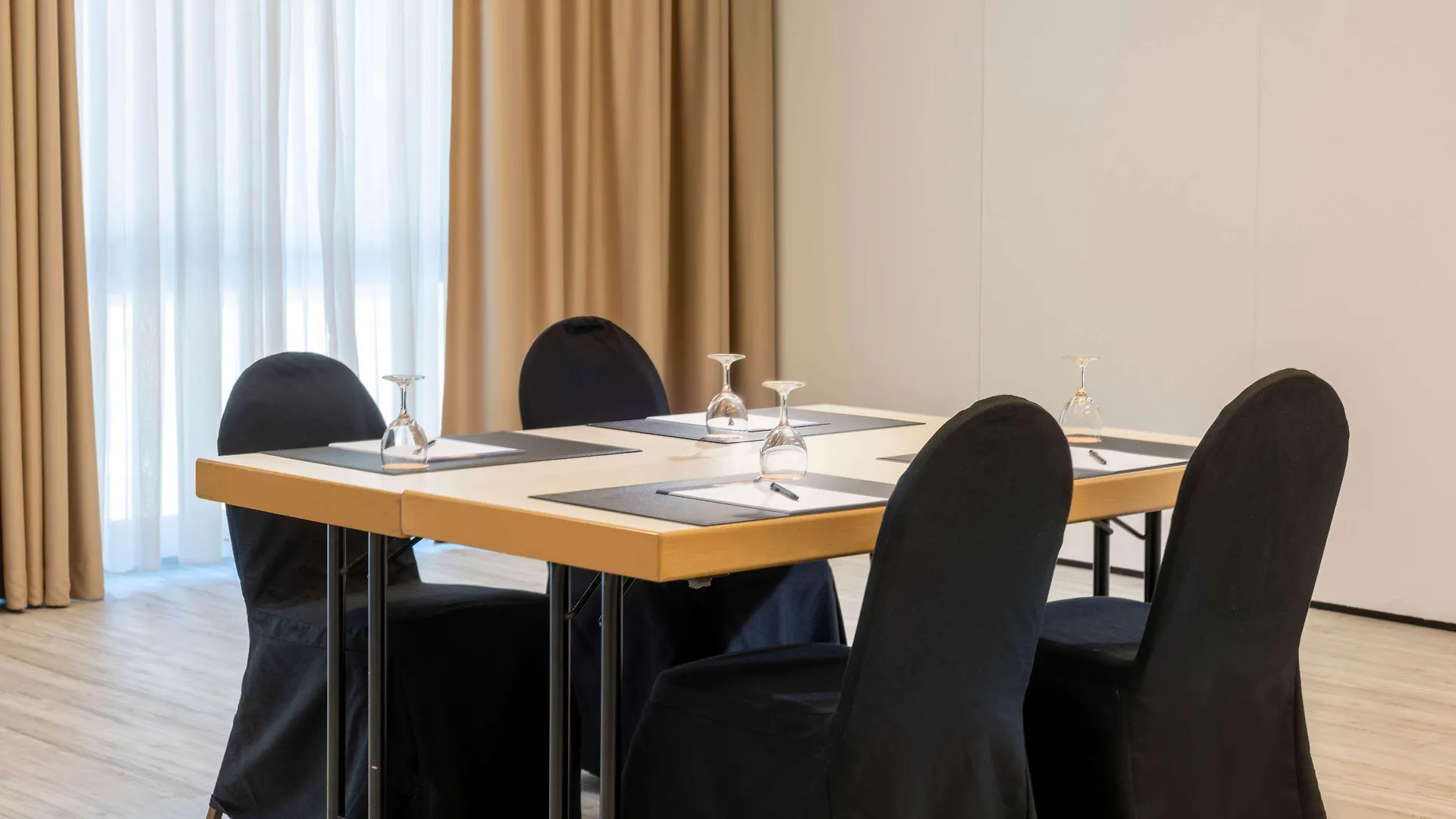 ****  Tryp By Wyndham Rosenheim Hotel Germany